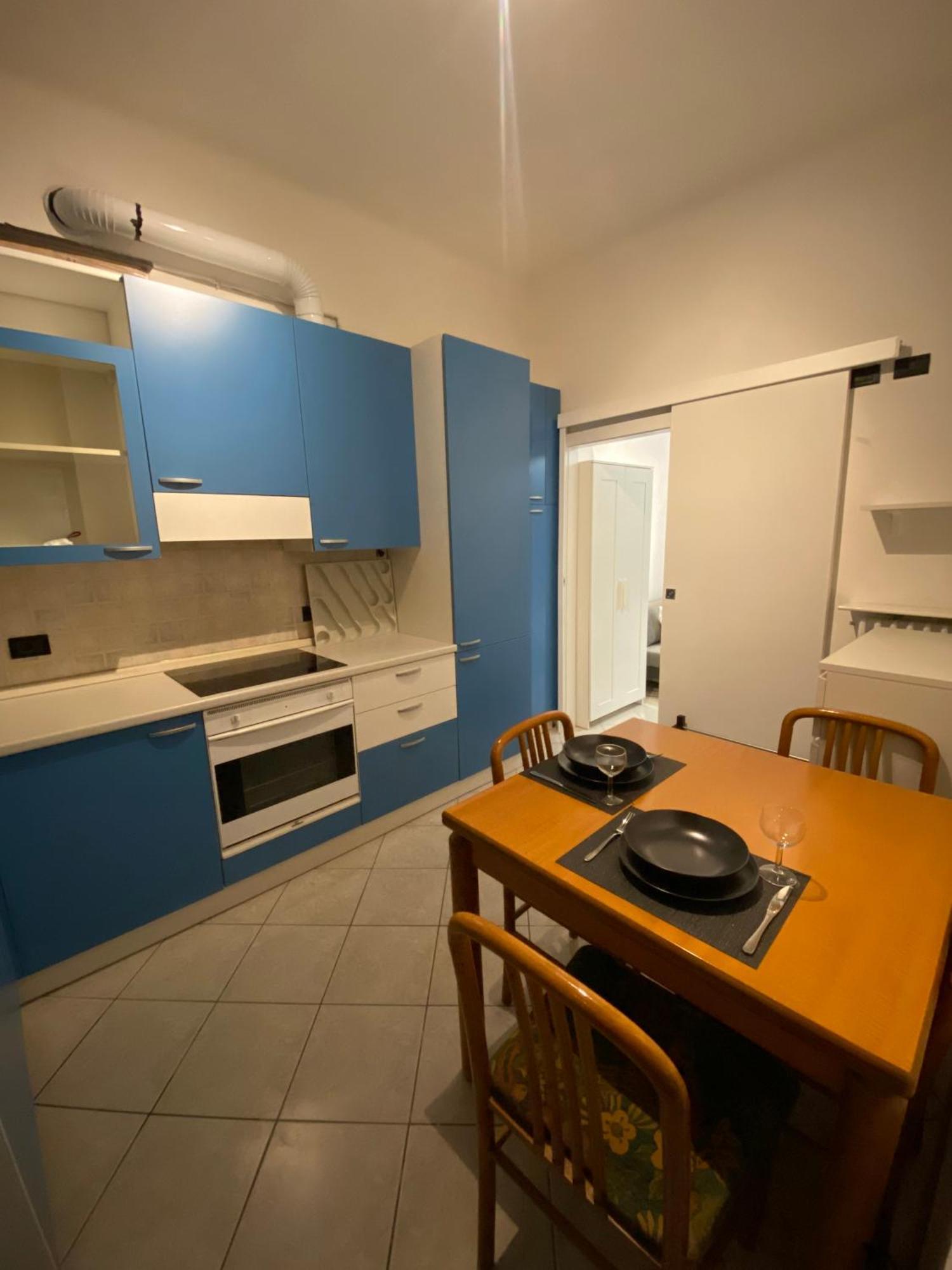 Lake Front Apartments, Лекко Номер фото